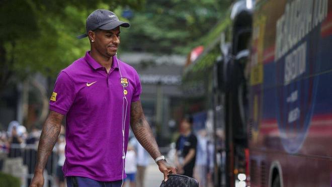 每体：巴萨球员获得两天假期拉什福德在宜家购物布置新家