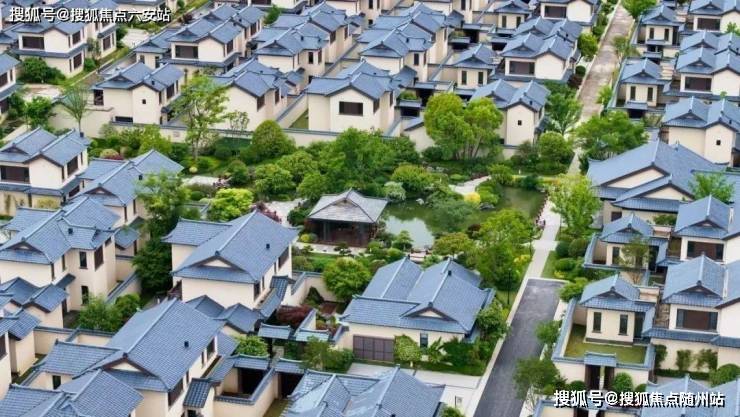 天目山晓城：太火了！滨江首个小镇作品现房造满满唐风中式合院！