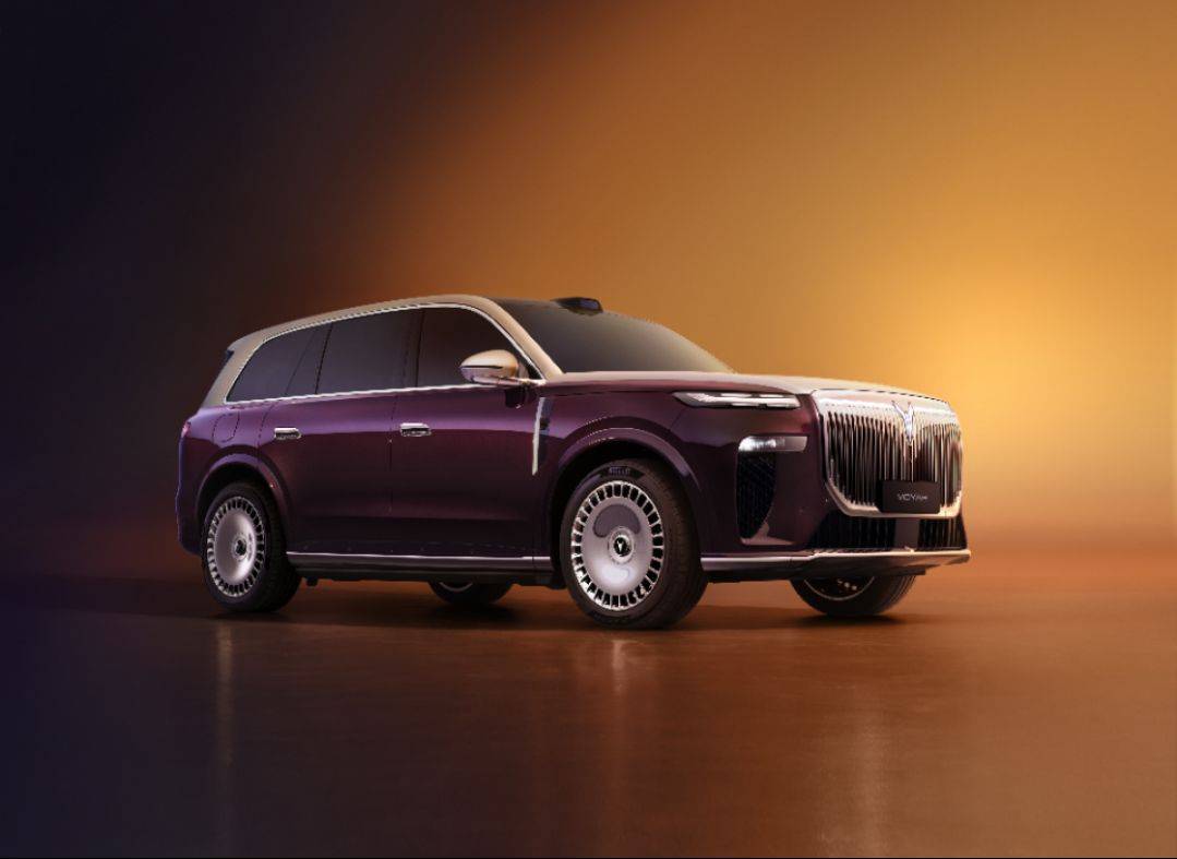 又是一台中式“库里南”岚图新时代旗舰SUV官图发布